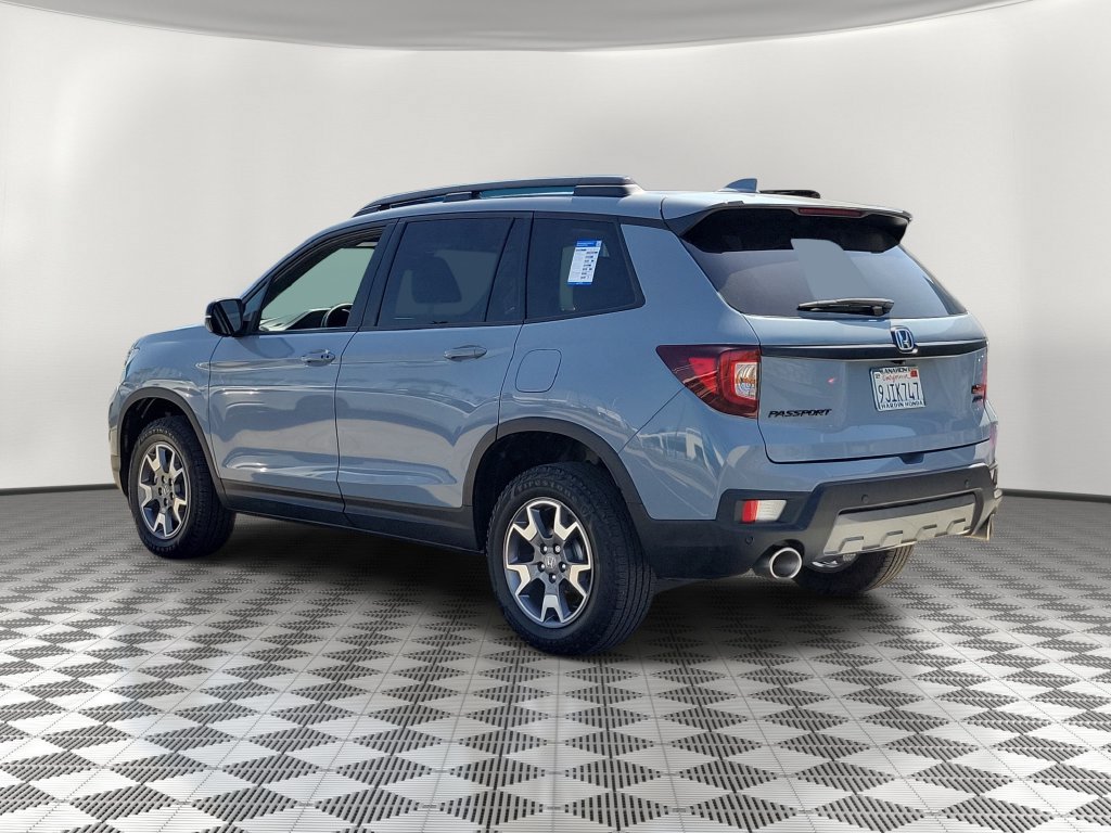 Certified 2023 Honda Passport TrailSport image 4