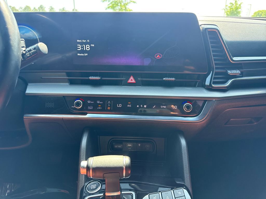 Used 2023 Kia Sportage SX image 18