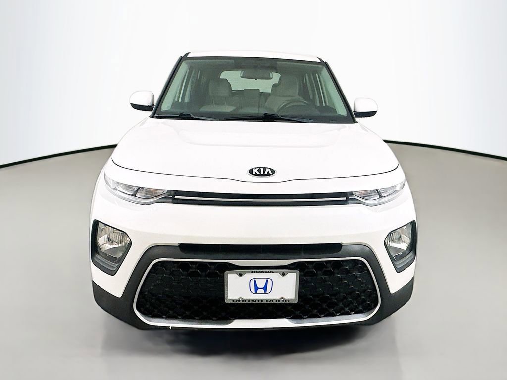 Used 2020 Kia Soul LX image 2