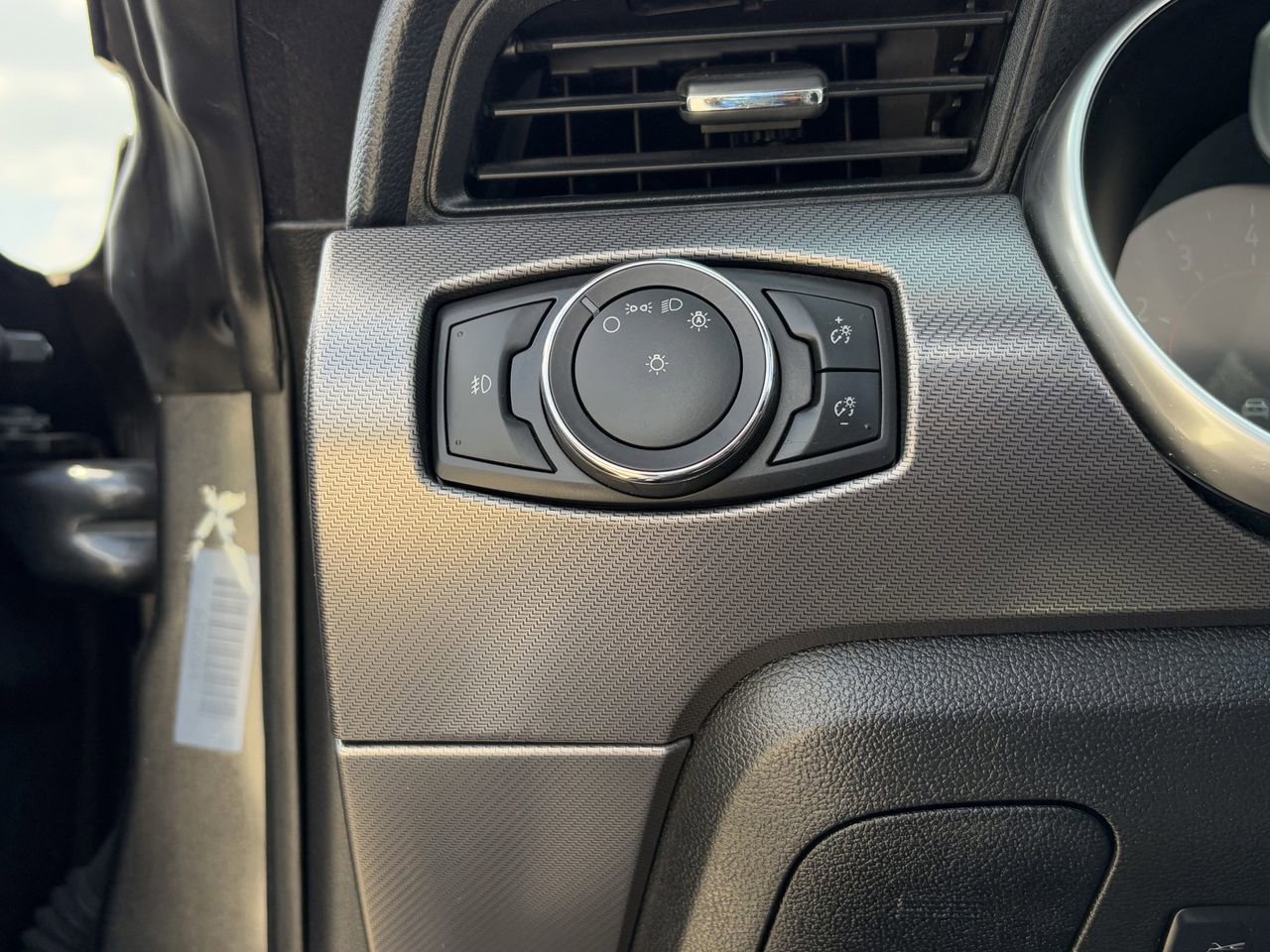 Used 2018 Ford Mustang Premium w/ Equipment Group 201A RWD image 23