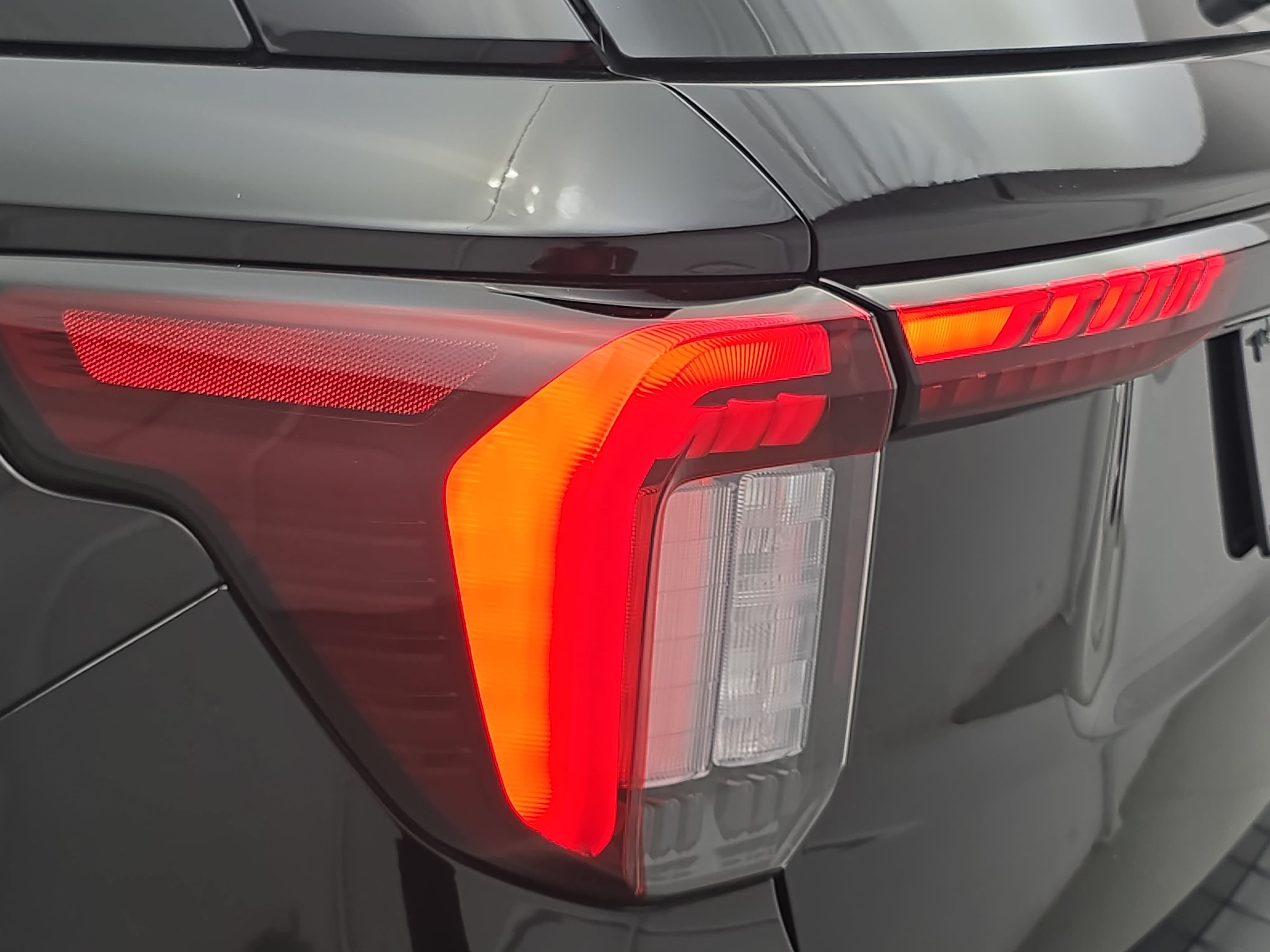 Used 2026 Ford Explorer ST w/ Sun And Sound Package AWD/4WD image 36