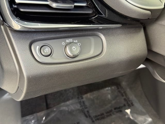 New 2026 Buick Envista Sport Touring w/ Convenience I Package FWD image 21
