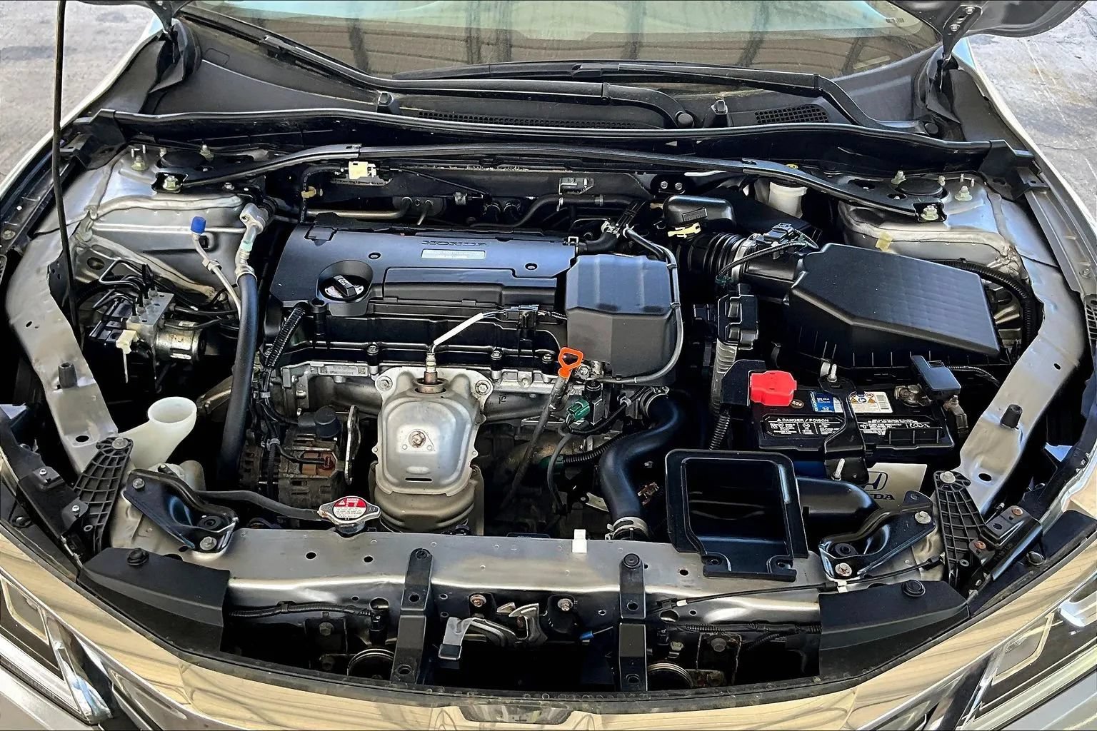 Used 2017 Honda Accord EX-L image 27