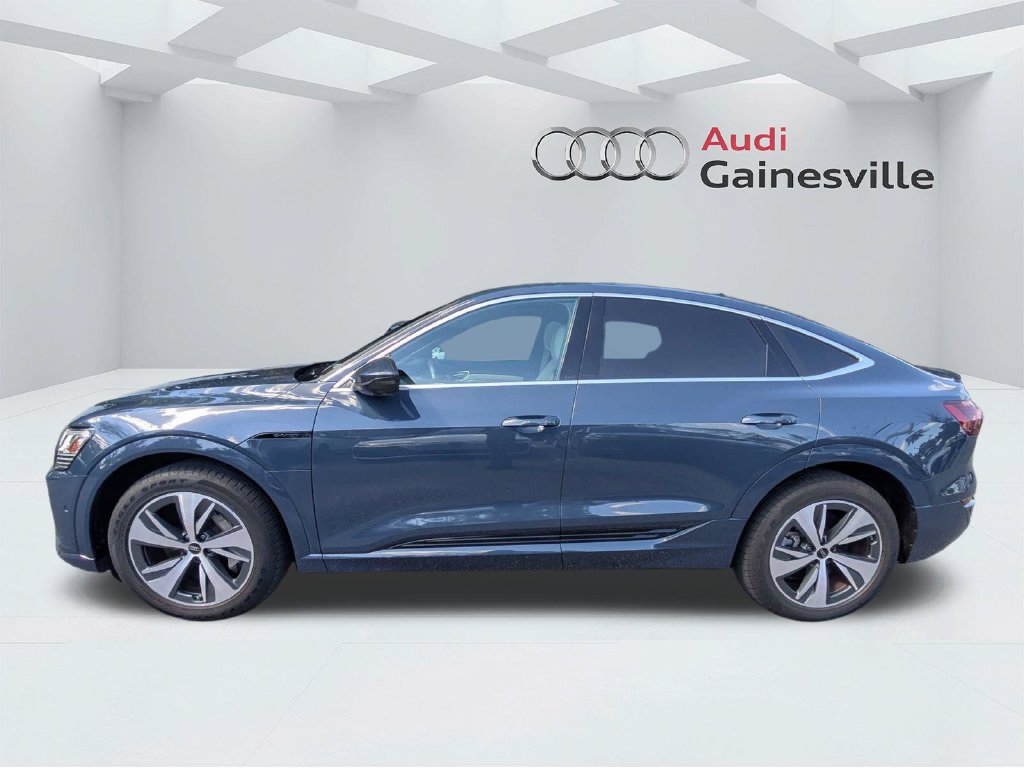 Used 2024 Audi Q8 e-tron Premium Plus AWD/4WD image 8