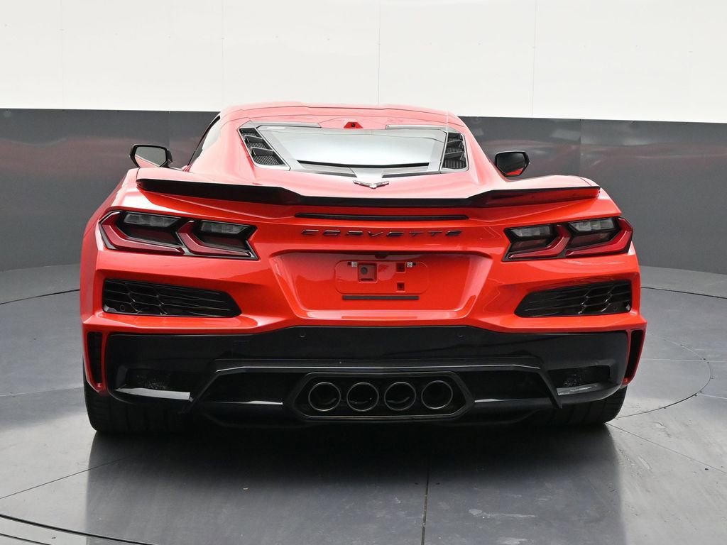 Used 2026 Chevrolet Corvette Z06 w/ Stealth Interior Trim Package image 4