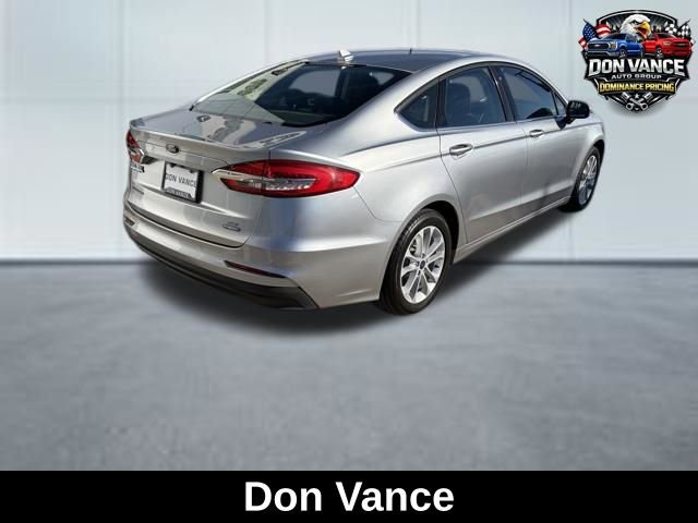 Used 2020 Ford Fusion SE image 5