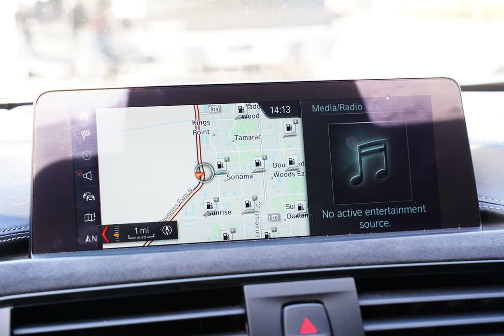 Used 2019 BMW M4 CS w/ Executive Package image 26