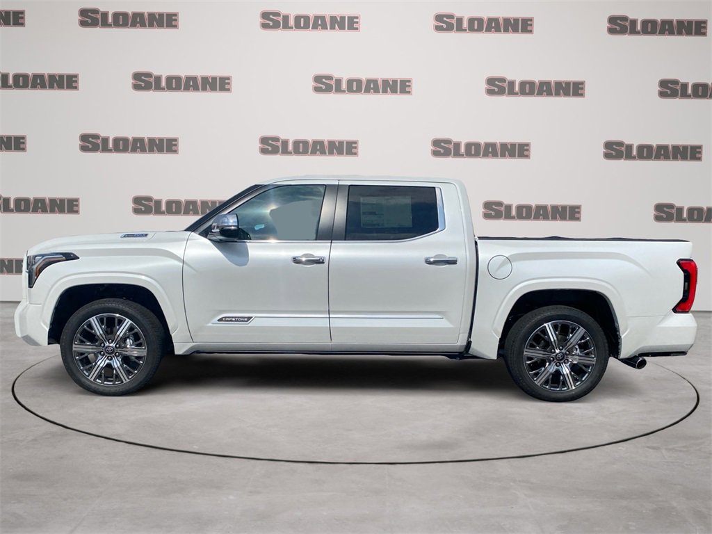 Used 2025 Toyota Tundra Capstone AWD/4WD image 2