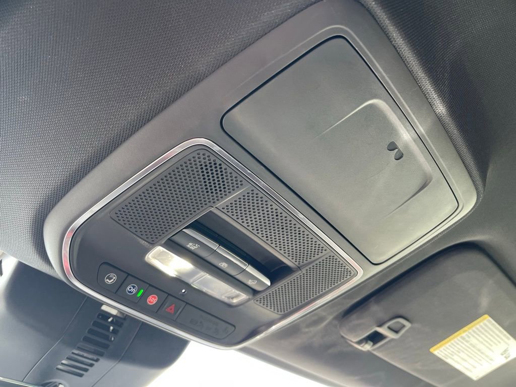 Used 2024 Chevrolet Traverse RS w/ LPO, Floor Liner Package image 20