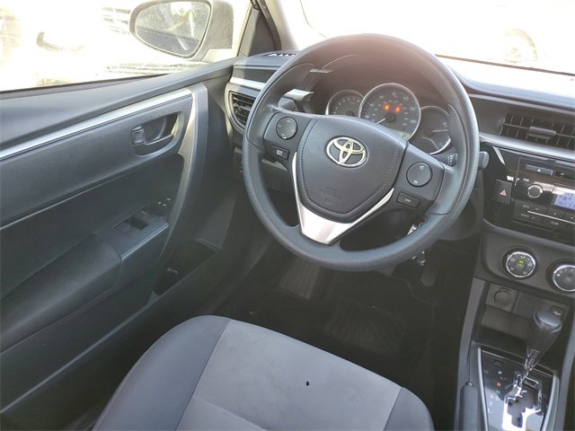 Used 2014 Toyota Corolla L image 8