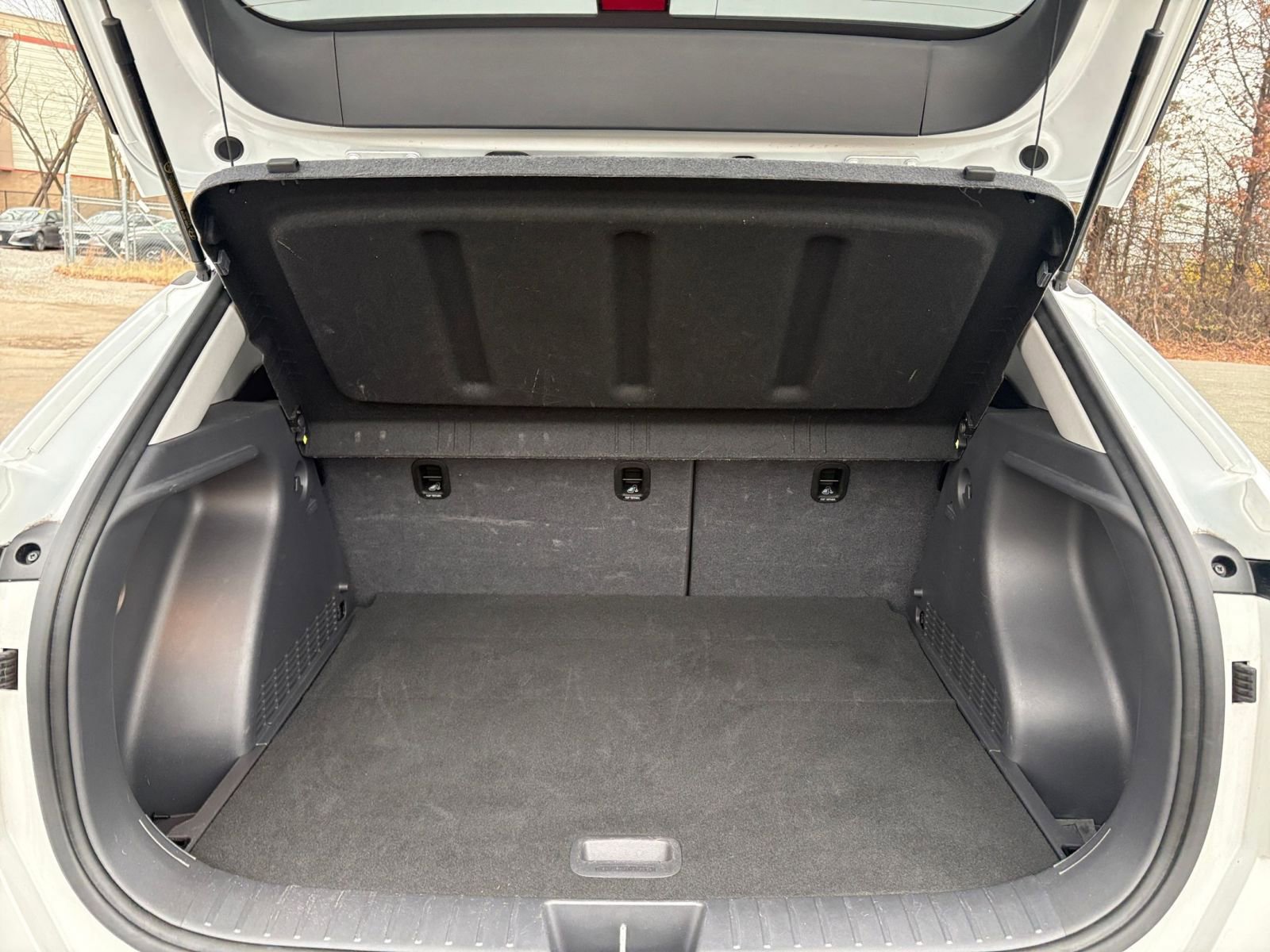 Used 2025 Hyundai Kona SEL image 31