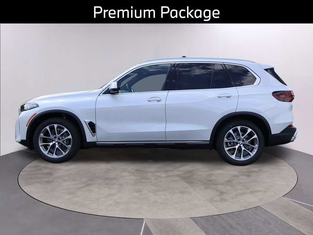 New 2026 BMW X5 xDrive40i w/ Premium Package image 6