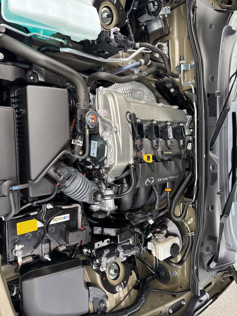 Used 2024 MAZDA MX-5 Miata RF Grand Touring image 38