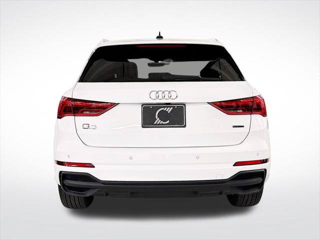 Certified 2025 Audi Q3 2.0T Premium w/ Convenience Package AWD/4WD image 4