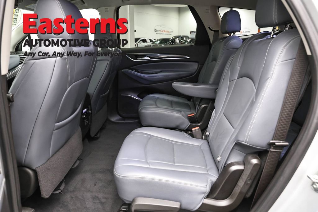 Used 2021 Buick Enclave Essence w/ Sport Touring Edition FWD image 22