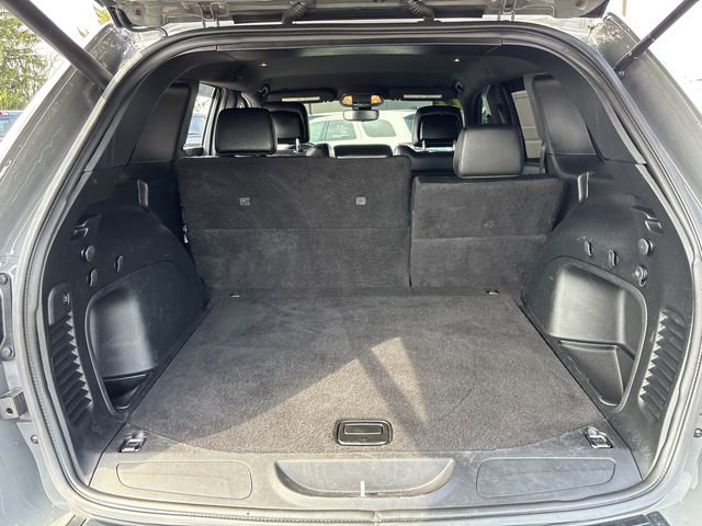 Used 2022 Jeep Grand Cherokee Laredo X AWD/4WD image 32