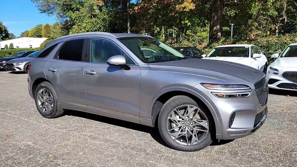 Used 2024 Genesis GV70 2.5T w/ Select Package AWD/4WD image 2