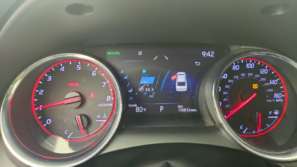 Used 2019 Toyota Camry XSE FWD image 16