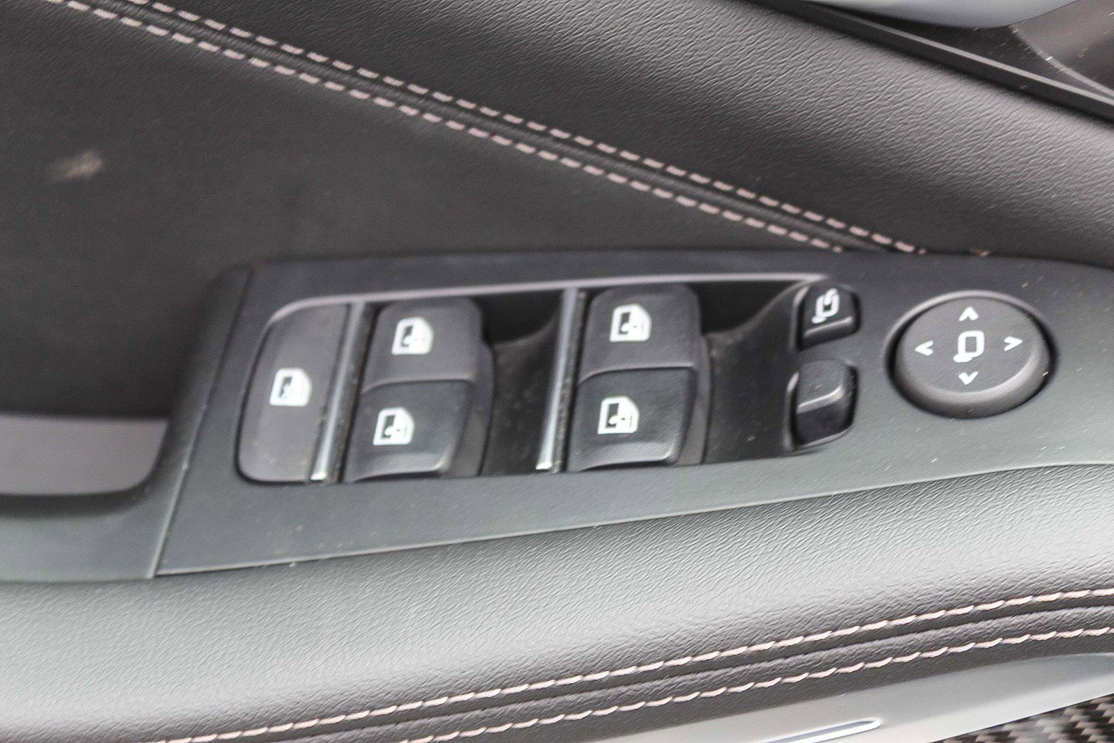 Used 2025 BMW X5 M60i image 20