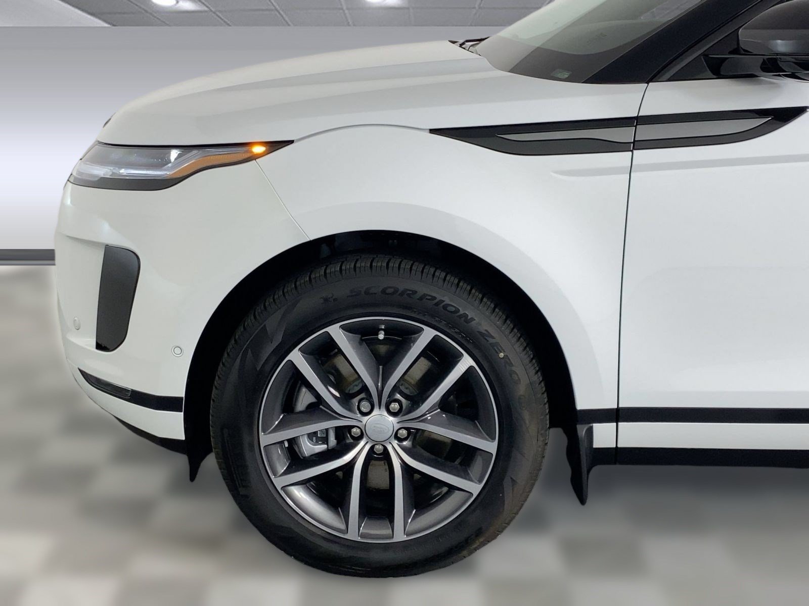 Used 2026 Land Rover Range Rover Evoque S AWD/4WD image 10