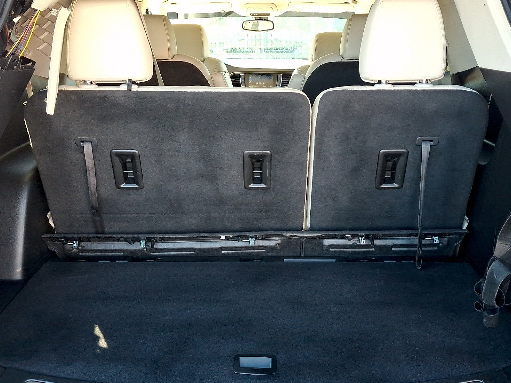 Used 2023 Buick Enclave Essence AWD/4WD image 29