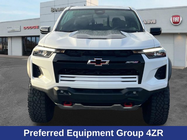 Used 2023 Chevrolet Colorado ZR2 w/ ZR2 Convenience Package III AWD/4WD image 2