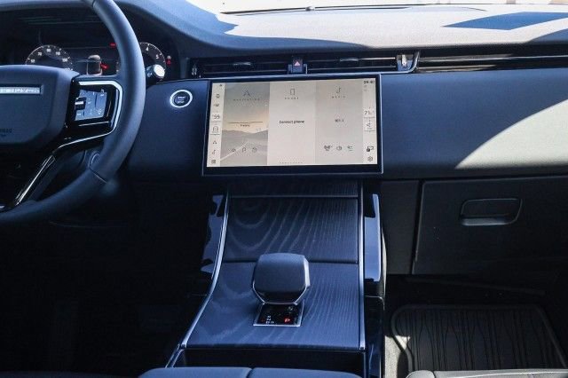 New 2026 Land Rover Range Rover Evoque S image 14