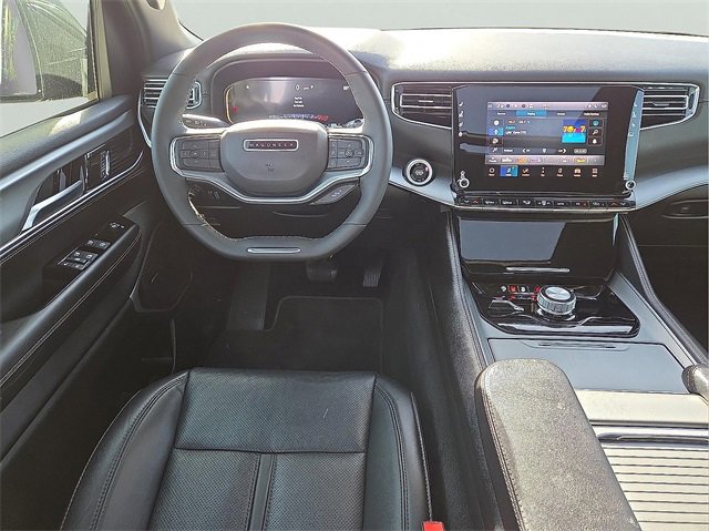 Used 2023 Jeep Wagoneer Series II image 11