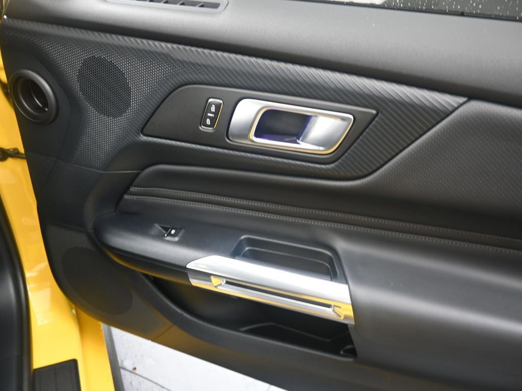 Used 2024 Ford Mustang Premium image 18