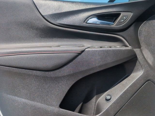Certified 2022 Chevrolet Equinox RS w/ RS Leather Package FWD image 23