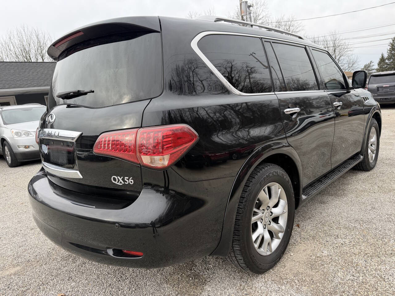 Used 2011 INFINITI QX56 Base 4x4 4dr SUV w/ Theater Pkg image 20