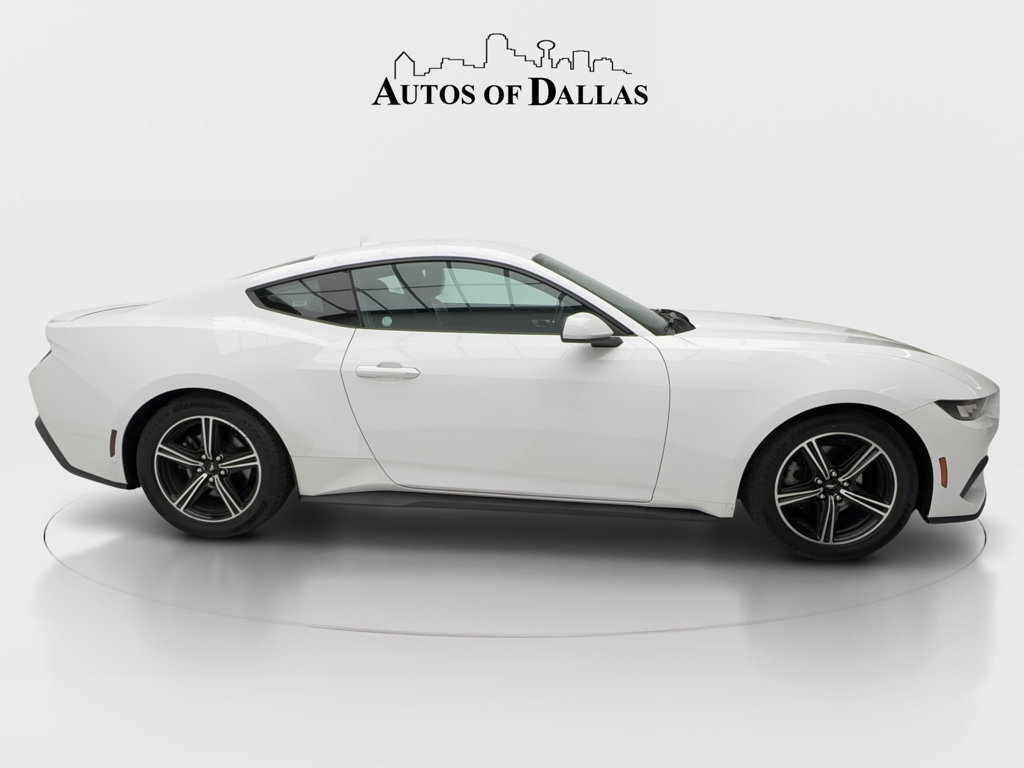 Used 2024 Ford Mustang Coupe RWD image 12