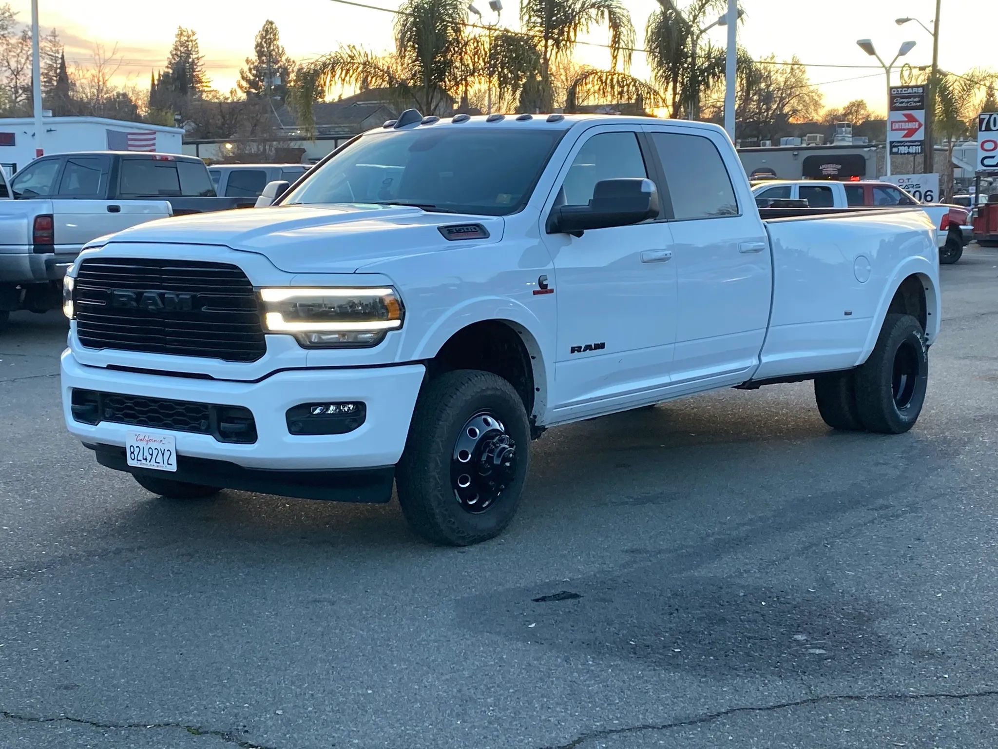 Used 2021 RAM 3500 Laramie w/ Night Edition image 8