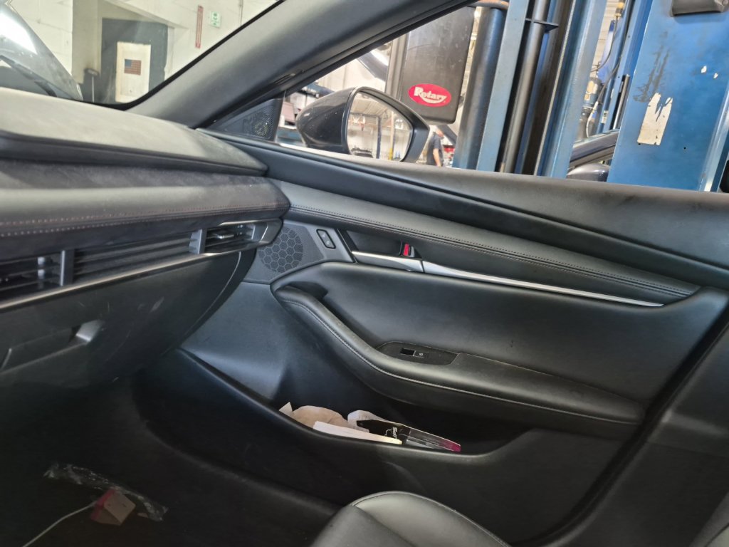 Certified 2024 MAZDA MAZDA3 s FWD image 12