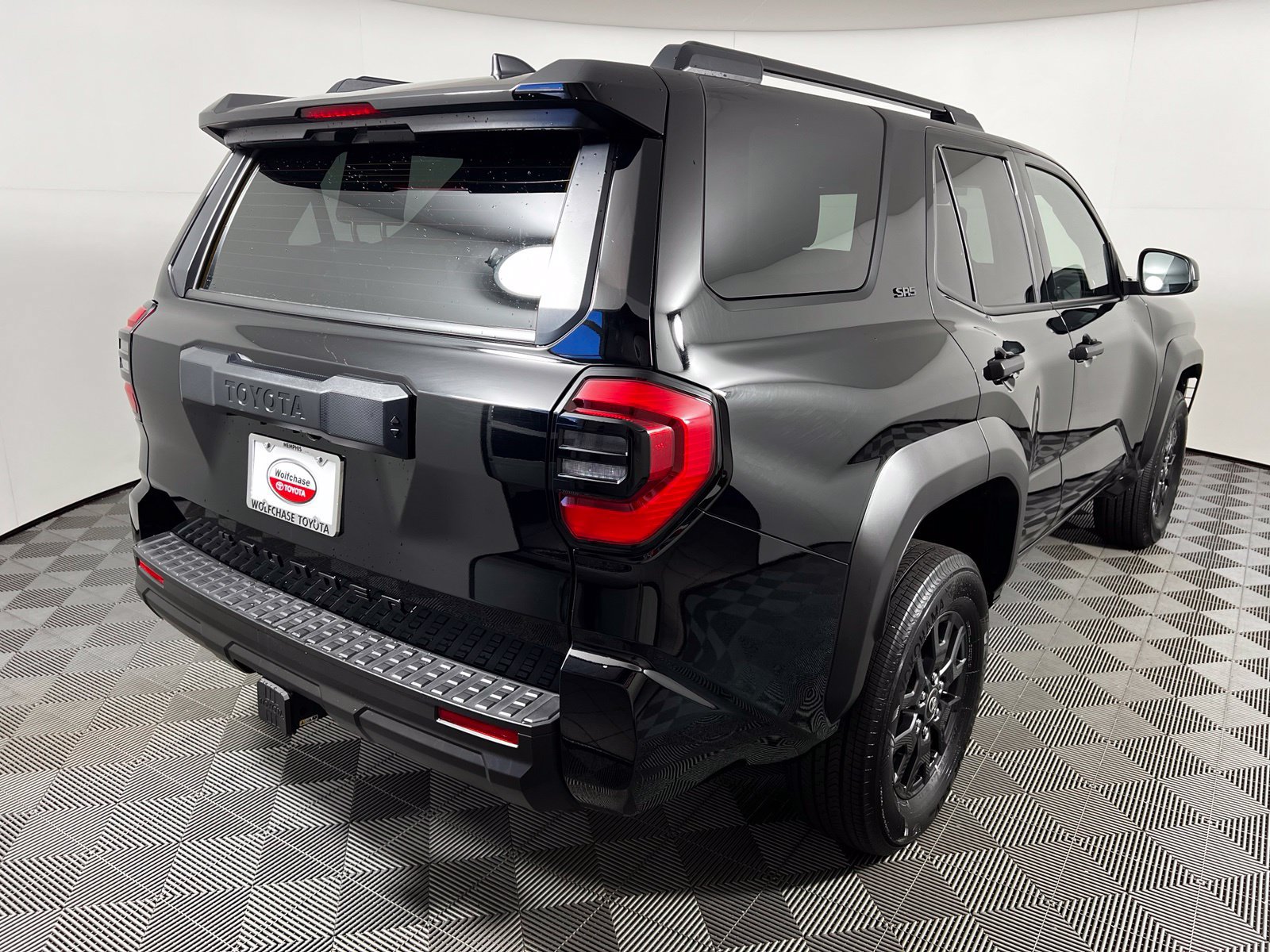 Certified 2026 Toyota 4Runner SR5 AWD/4WD image 5
