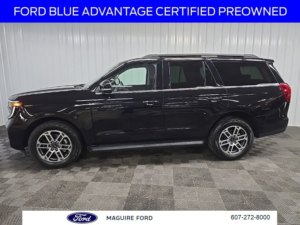Certified 2025 Ford Expedition Active AWD/4WD image 6