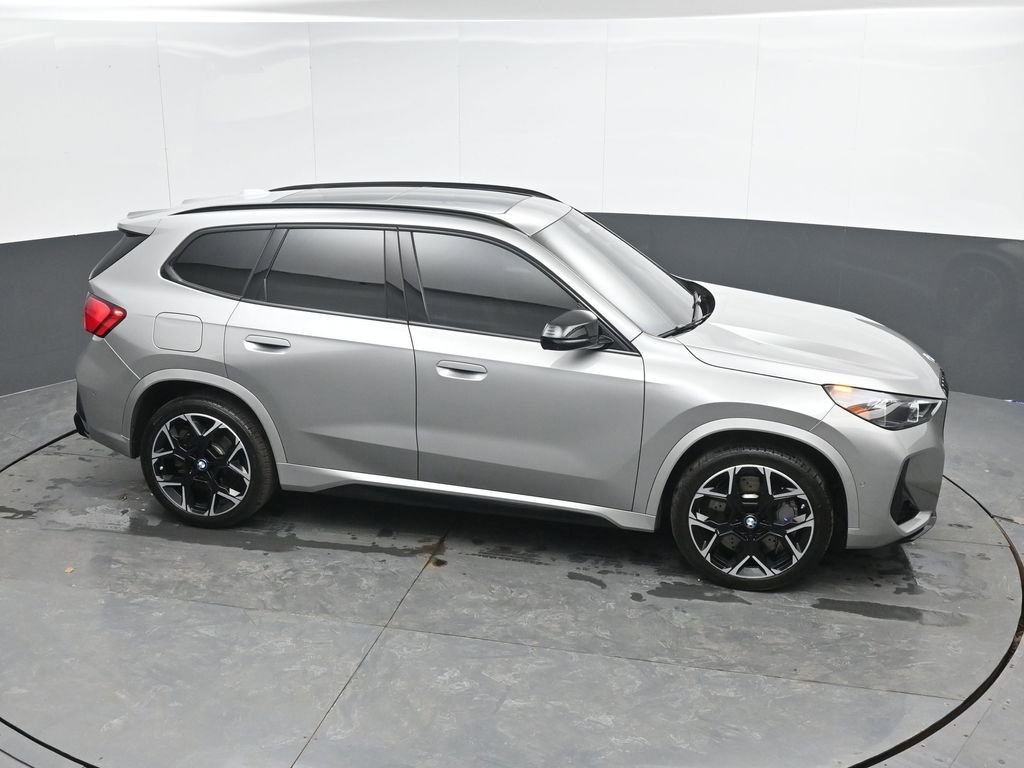Used 2025 BMW X1 M35i w/ Premium Package image 35