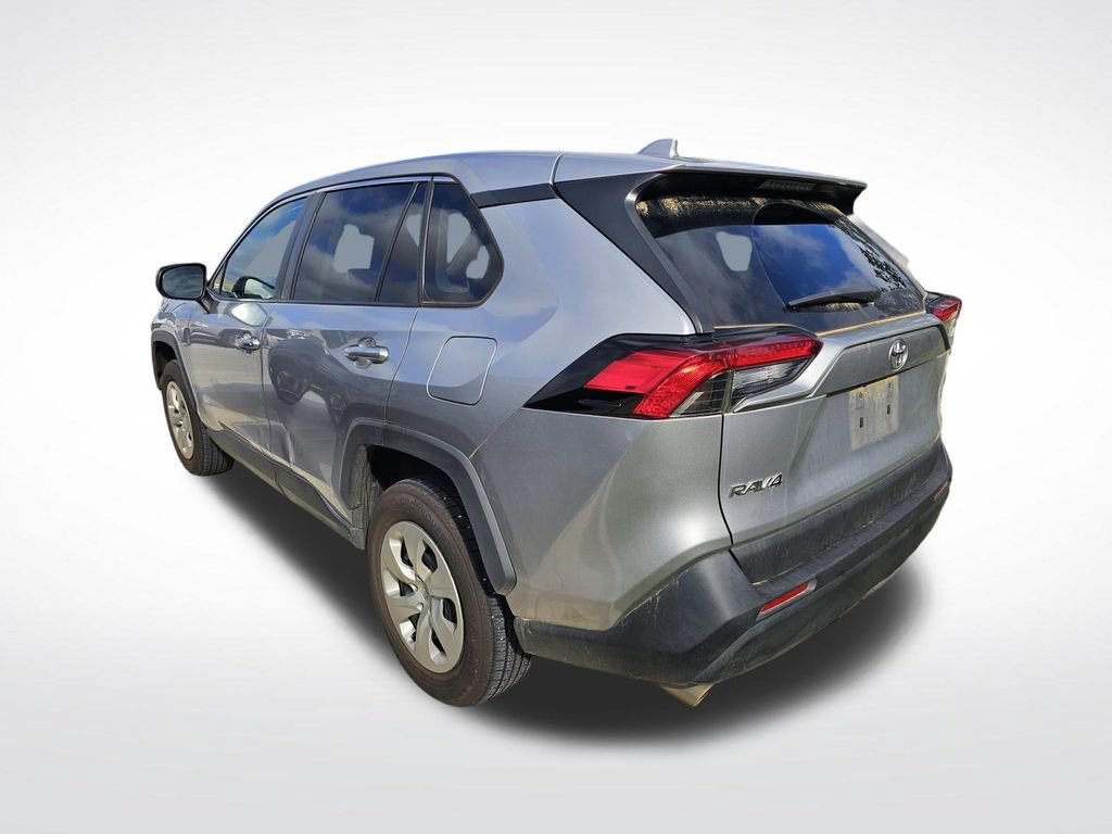 Used 2023 Toyota RAV4 LE FWD image 14