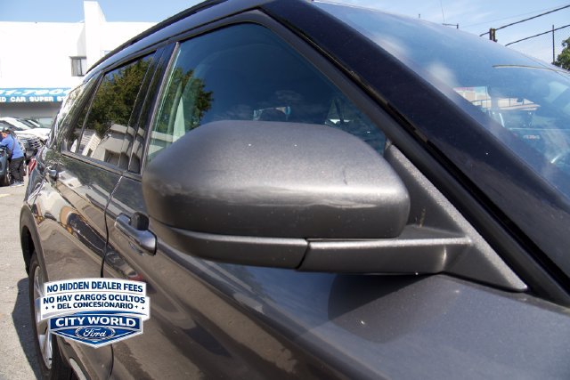 Certified 2021 Ford Explorer XLT w/ Equipment Group 202A AWD/4WD image 10