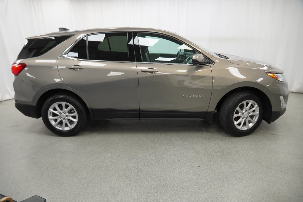 Used 2018 Chevrolet Equinox LT FWD image 13