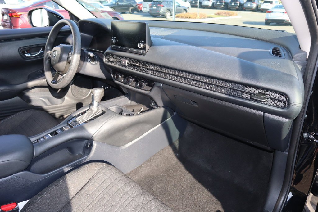 Used 2025 Honda HR-V LX image 21