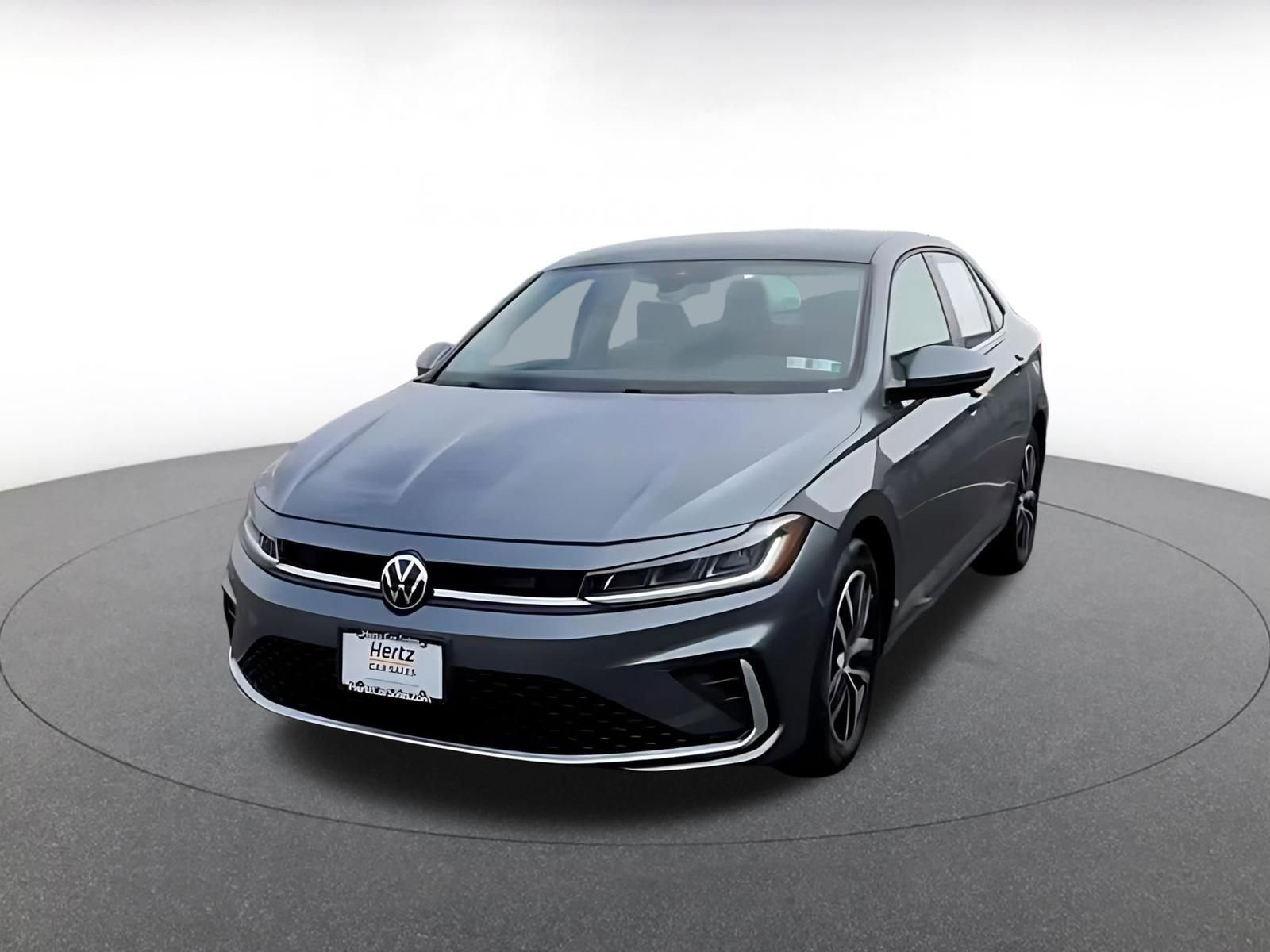 Used 2025 Volkswagen Jetta SE image 7