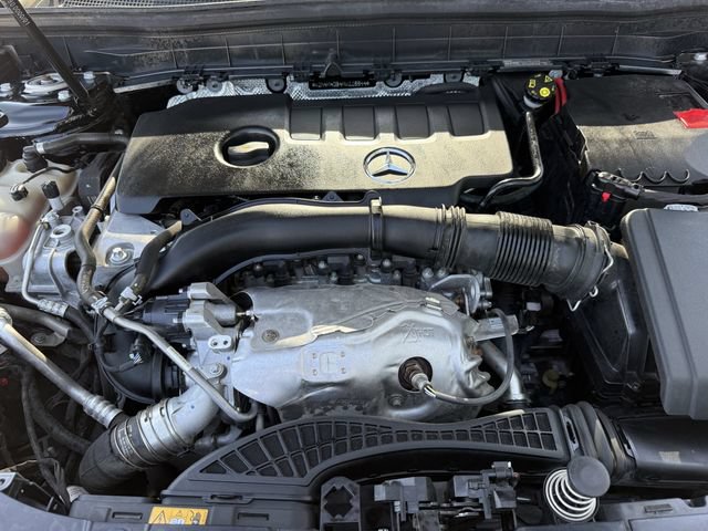 Used 2021 Mercedes-Benz GLB 250 image 33