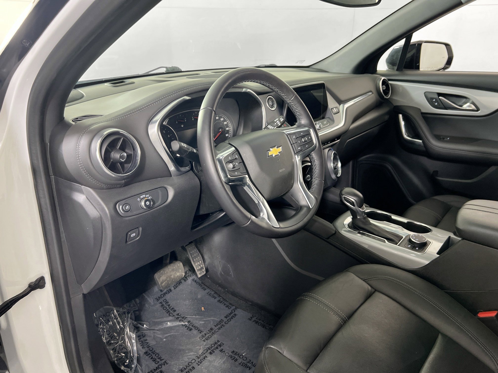 Used 2022 Chevrolet Blazer LT w/ Midnight/Sport Edition AWD/4WD image 9