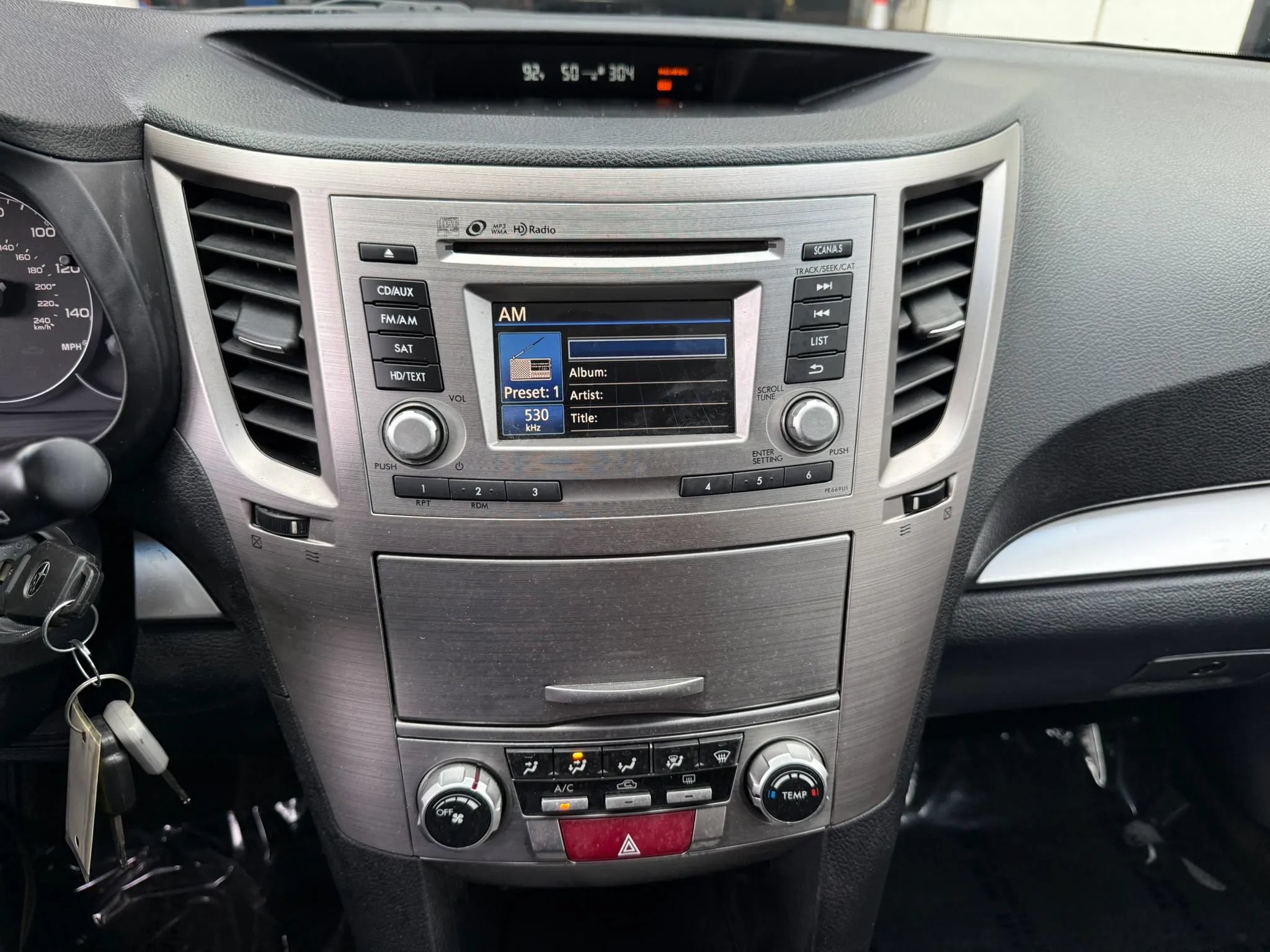 Used 2014 Subaru Outback 2.5i Premium w/ Moonroof Package AWD/4WD image 28