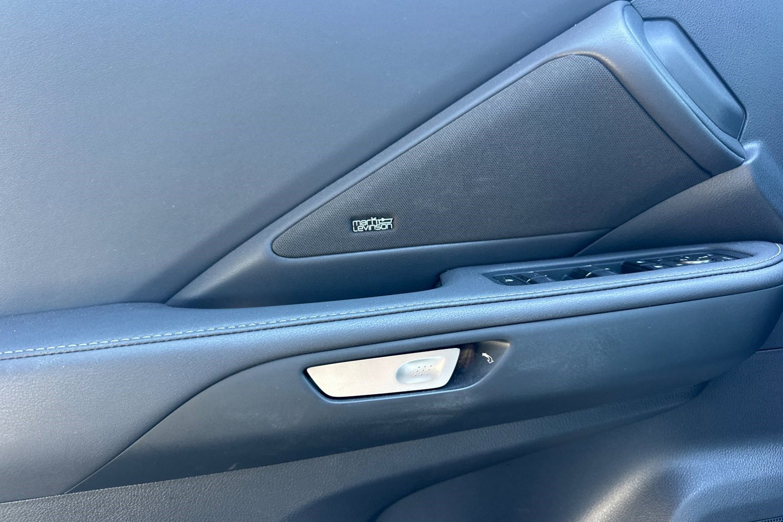 Certified 2025 Lexus TX 500h AWD w/ Technology Package image 12