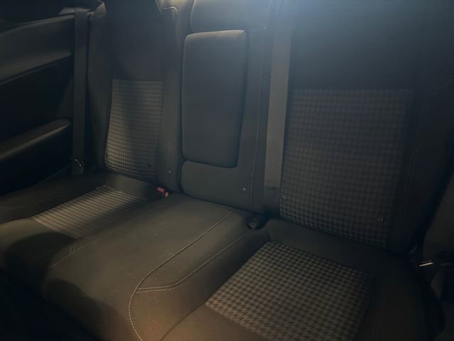 Used 2020 Dodge Challenger SXT w/ Blacktop Package image 13