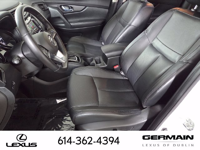 Used 2018 Nissan Rogue SL w/ Premium Package AWD/4WD image 17