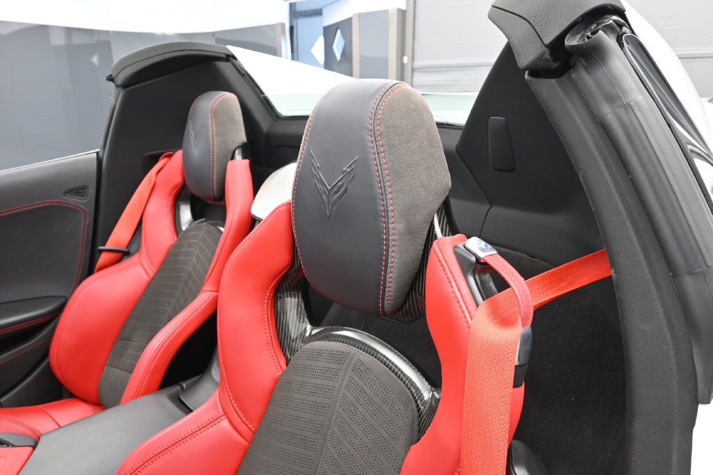 Used 2022 Chevrolet Corvette Stingray Preferred Conv w/ Z51 Performance Package RWD image 18