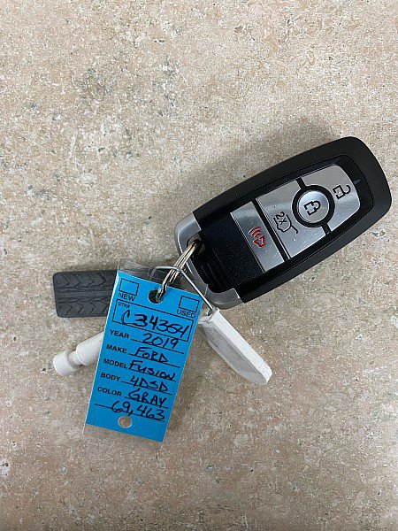 Used 2019 Ford Fusion S image 28